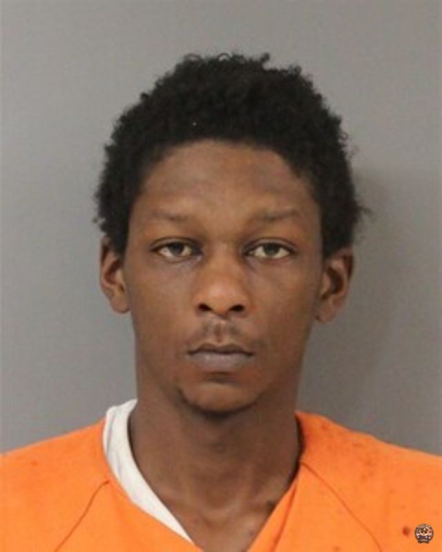 Booking photo of HENDERSON, DECAMERON