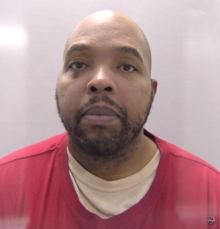 Booking photo of High Desmond Earl Junior