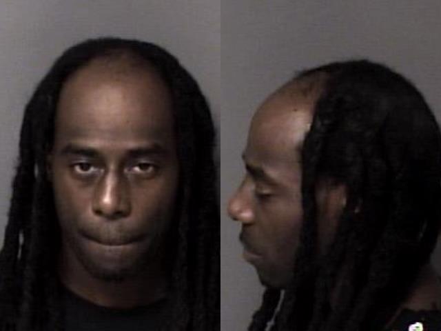 Booking photo of Auls, Roberto Lamar