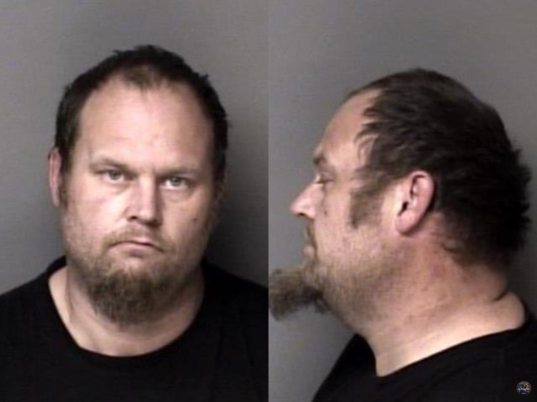 Booking photo of Hunter, Russell Thomas