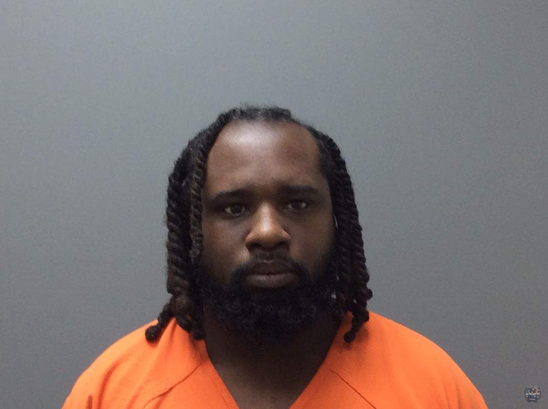 Booking photo -  LEWIS ROSHAWN LAMARR - Iberia, Louisiana