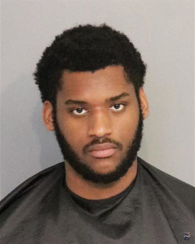 Booking photo of DEMETRIUS ANTONIO MCKINNEY