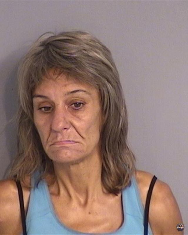 Booking photo of TRACY LYNN MILLS