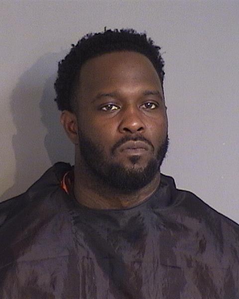 Booking photo of LADARIUS DAKWAUN COLLINS