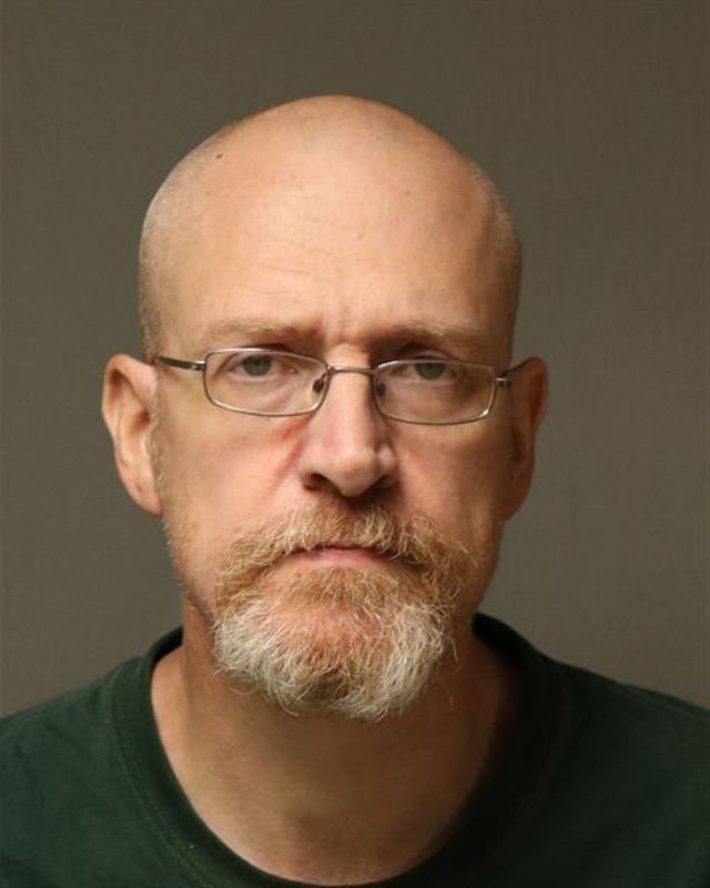Booking photo of LOWELL THOMAS LOWE