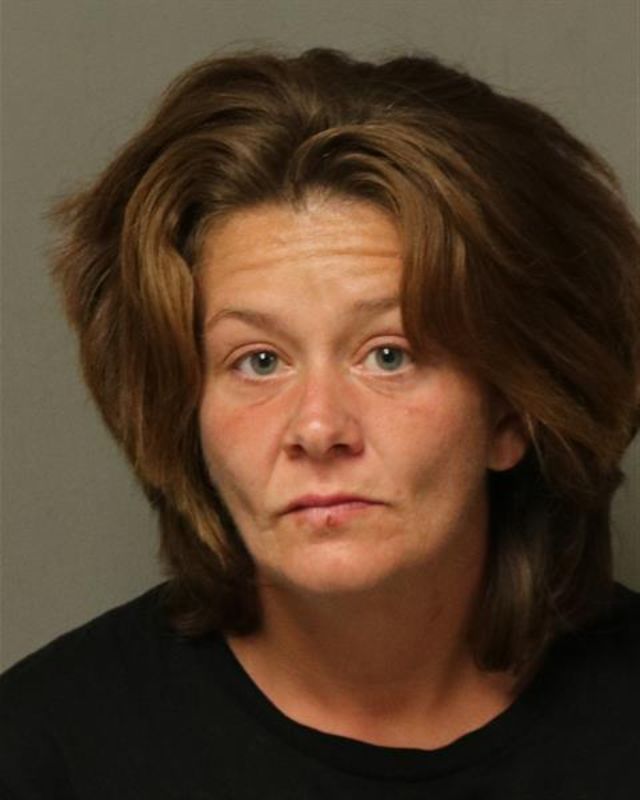 Booking photo of KELLY MONIQUE VAUGHAN